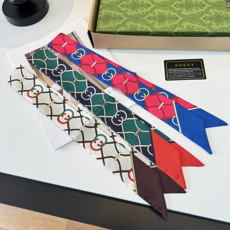 GUCCI 실크 트윌리 스카프 001-266718