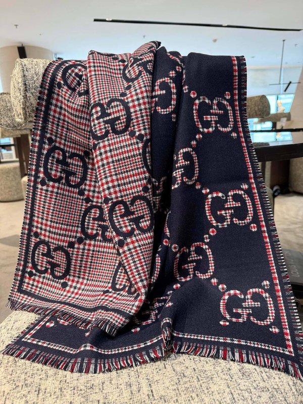 GUCCI 스타일 레터링 울 스카프 001-266776