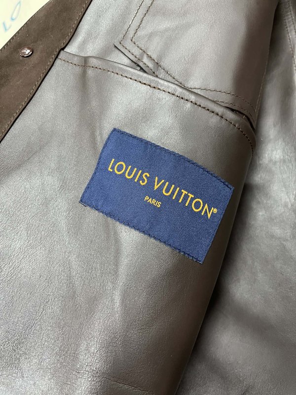 LV 스웨이드 카라 가죽 자켓 001-267991