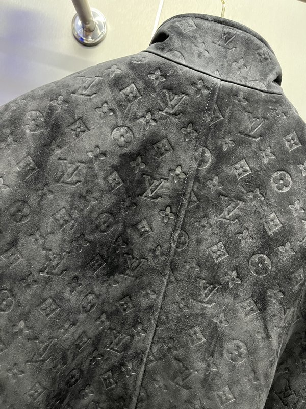 LV 반우피 레이저 엠보싱 스탠드칼라 가죽 자켓 001-267993