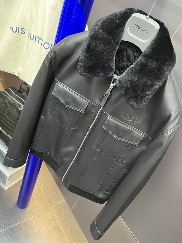 LV 뉴 울트라 라이트 양가죽 누빔 자켓 001-268001