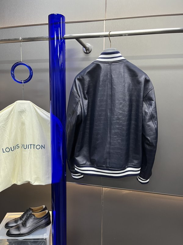 LV 심플 야구 자켓 001-268023