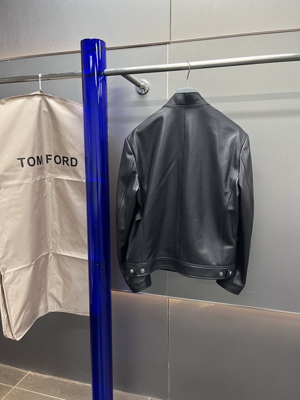TomFord 소가죽 스탠드칼라 자켓 001-268136