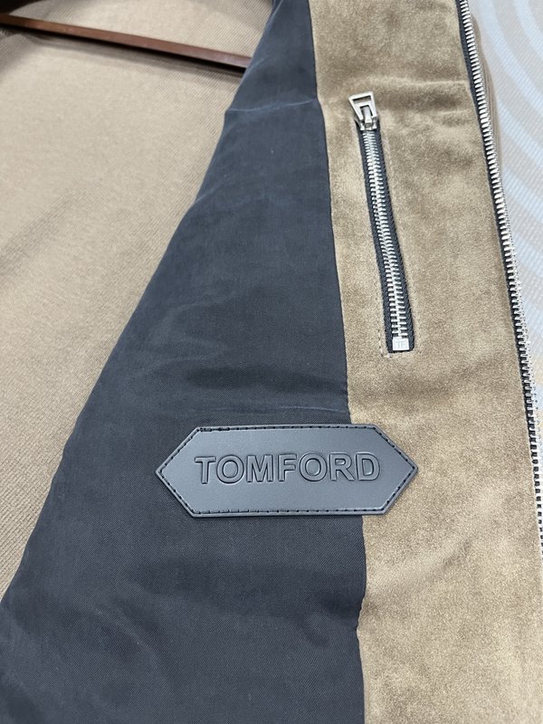TomFord 스웨이드 다운 자켓 001-268150