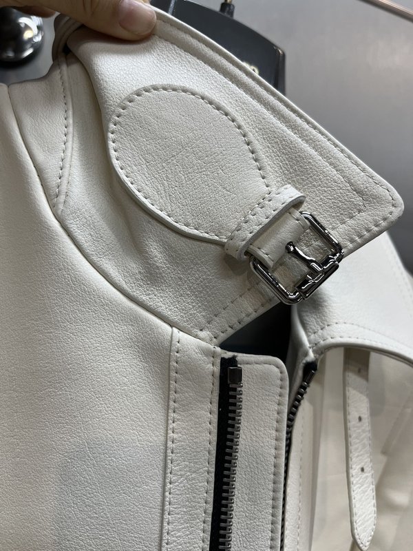 TOM FORD 한정판 소가죽 자켓 001-268186