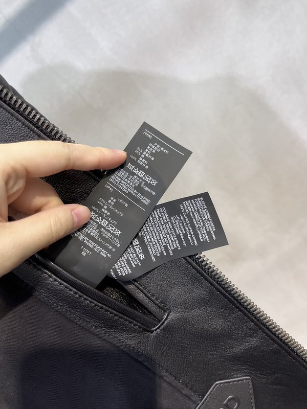 톰 포드 모터사이클 패딩 가죽 자켓 001-268211