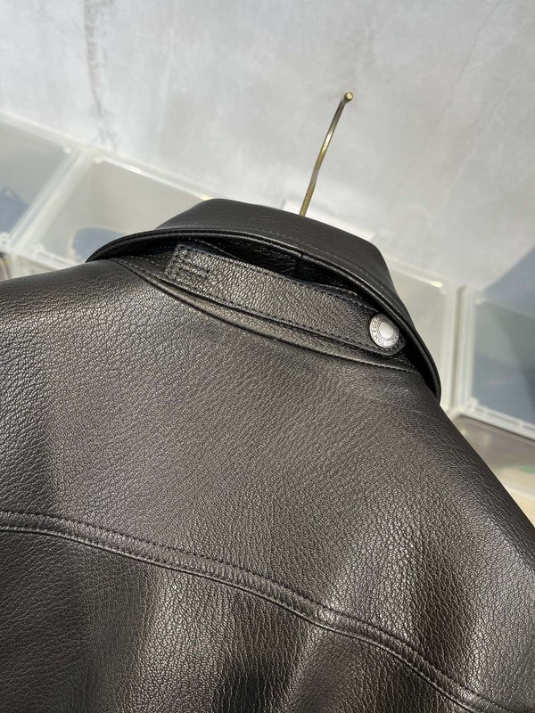 TOM FORD 사슴가죽무늬 양피 자켓 001-268257