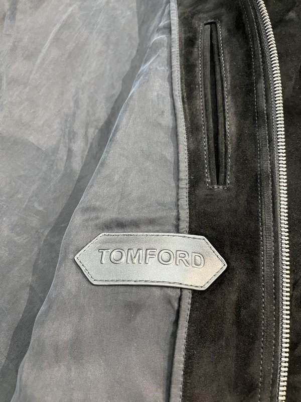TOM FORD 스웨이드 양가죽 자켓 001-268270