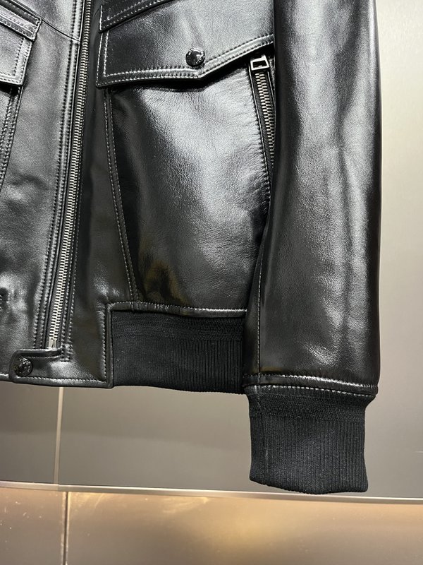 TOM FORD 블랙 도금 가죽 라이더 자켓 001-268276