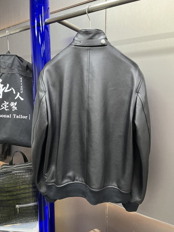 Tom Ford 스탠드칼라 가죽 자켓 001-268282