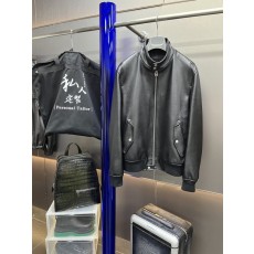 Tom Ford 스탠드칼라 가죽 자켓 001-268282
