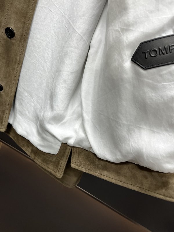 TOM FORD 반대가죽 라펠 자켓 001-268289