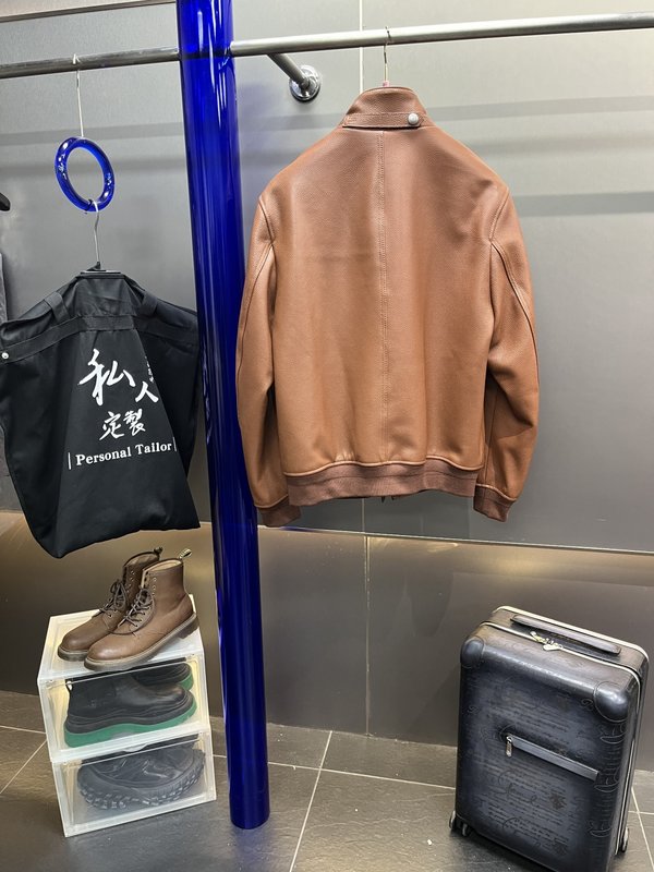 Tom Ford 파일럿 가죽자켓 001-268288