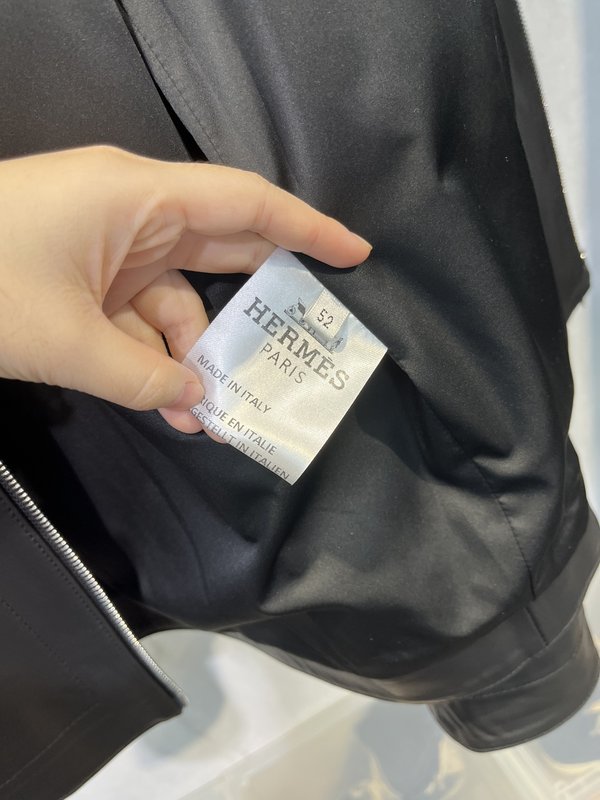 에르메스 비즈니스 캐주얼 라펠 가죽 자켓 001-268305