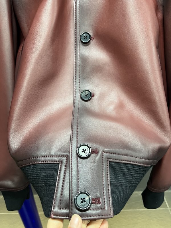 에르메스 스탠드칼라 남성 가죽 자켓 001-268323