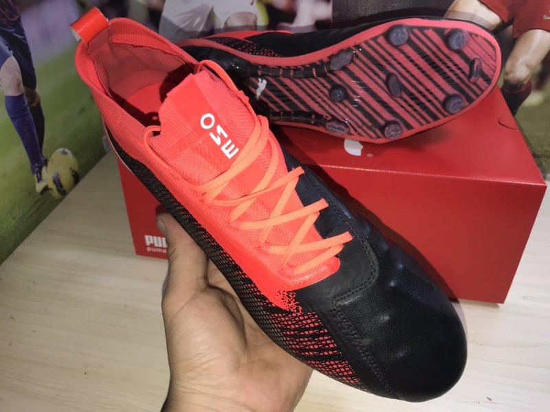 푸마 블랙 오렌지 축구화 001-268713