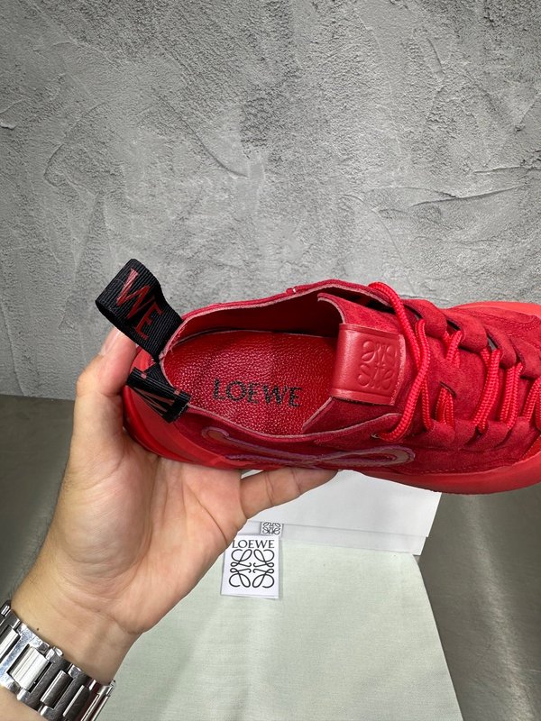 로에베 두꺼운 밑창 아가마 캐주얼화 001-268930