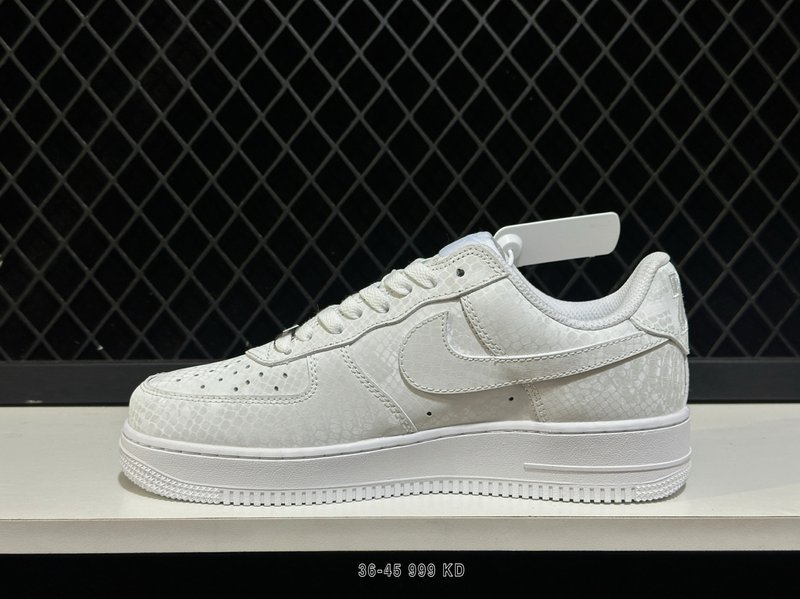 나이키 에어포스 1 로우탑 스니커즈 001-269490