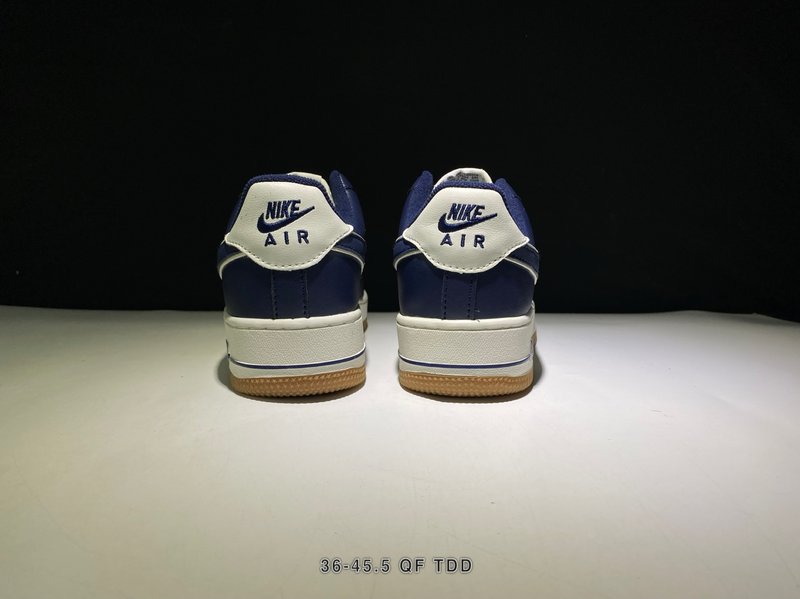 Nike Air Force 1 로우 스니커즈 네이비/화 001-269522