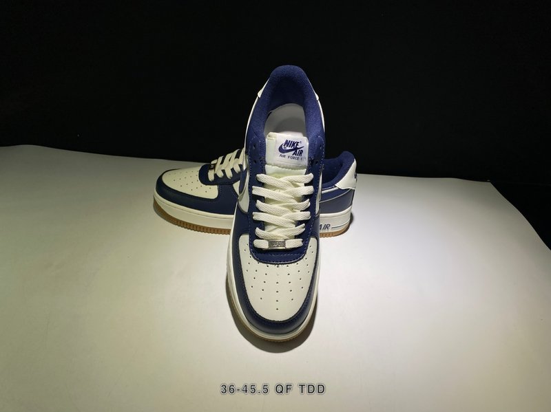 Nike Air Force 1 로우 스니커즈 네이비/화 001-269522