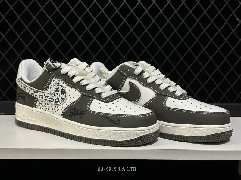 나이키 AF1 x Stüssy 콜라보 001-269532