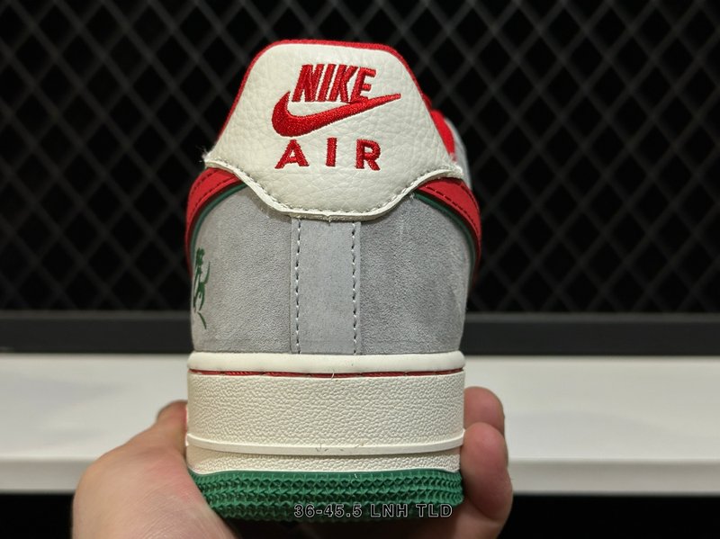 NIKE AIR FORCE 1 로우탑 에어포스 원 001-269546