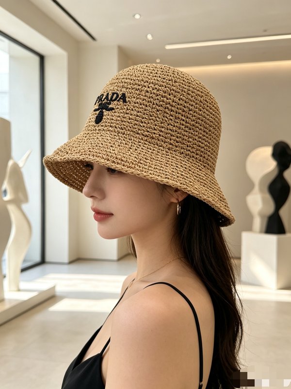 프라다 크로셰 버킷햇 001-269985