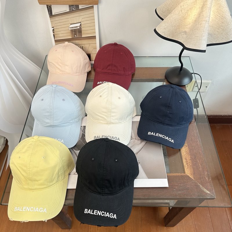 발렌시아가 레터 볼캡 001-270572