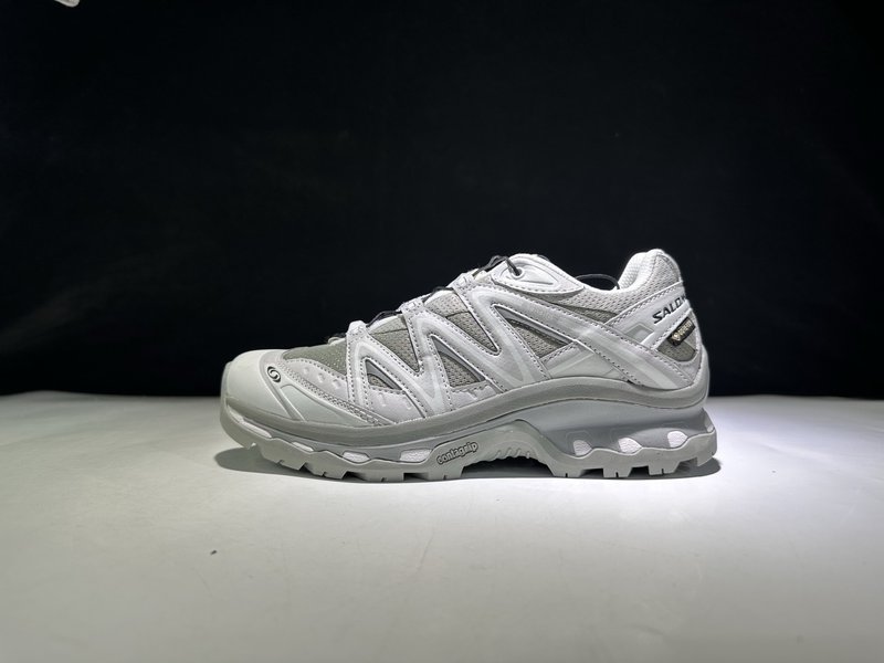 살로몬 XT-QUEST GTX 트레일 러닝화 001-270721