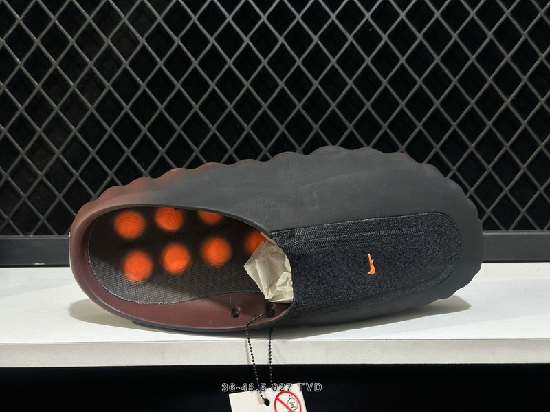 NIKE 프래그먼트 디자인 콜라보 Mind 001 마사 001-270799