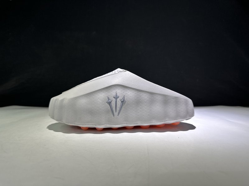 Nocta x Nike Mind 001 마사지 슬리퍼 001-270807