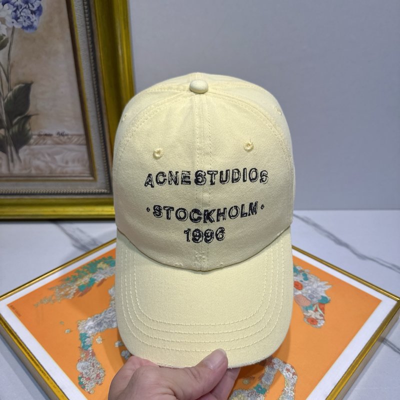 Acne 스마일 볼캡 001-270844