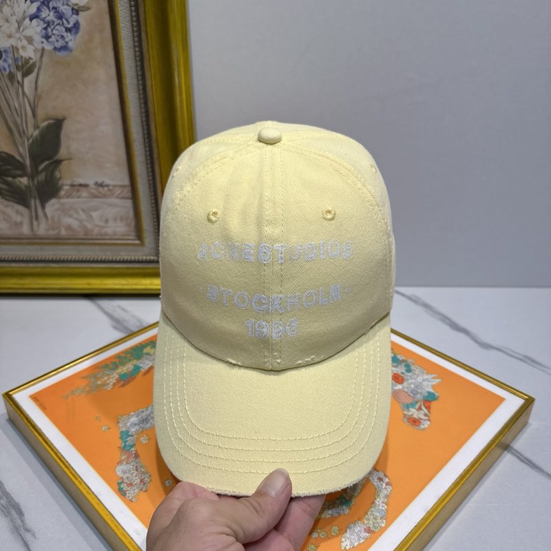 Acne 스마일 볼캡 001-270845
