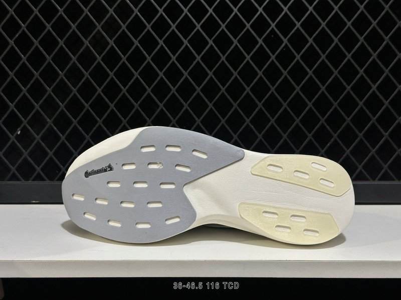 아디다스 Adizero Evo SL 캐주얼 러닝화 001-270919