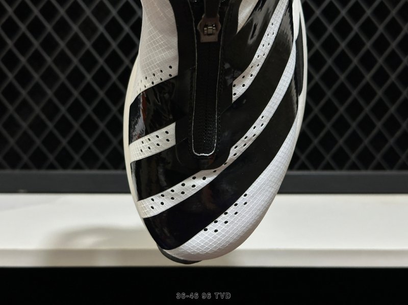 아디다스 ADIZERO EVO SL 로우탑 러닝화 001-270926