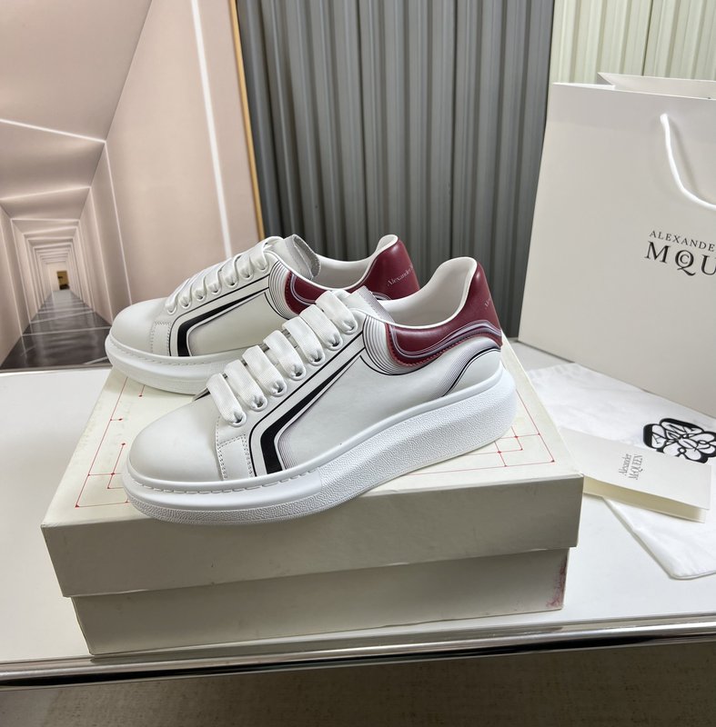 Alexander McQueen 커플 스니커즈 001-271077