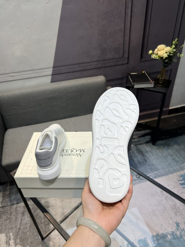 알렉산더 맥퀸 오버사이즈 스니커즈 001-271150