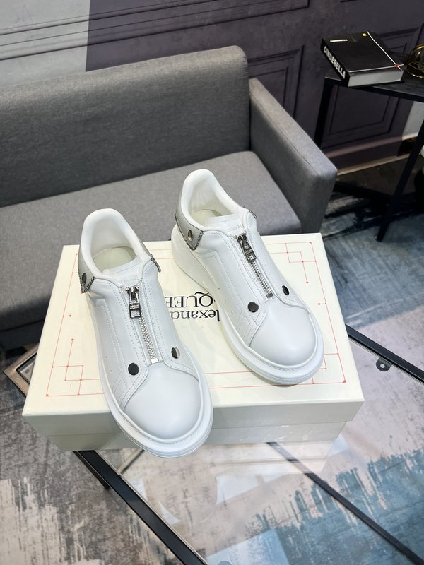 알렉산더 맥퀸 와이드 운동화 화이트 스니커즈 001-271156