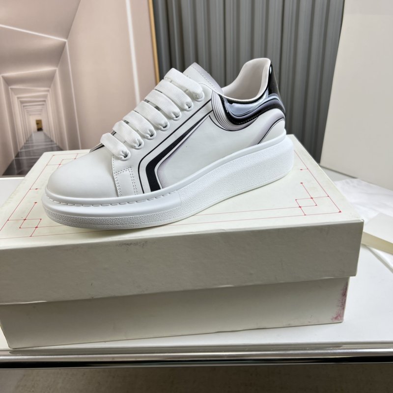 Alexander McQueen 커플 스니커즈 001-271196