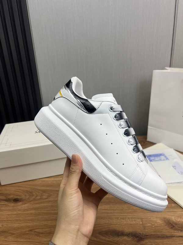 Alexander McQueen 커플 캐주얼 신발 001-271206