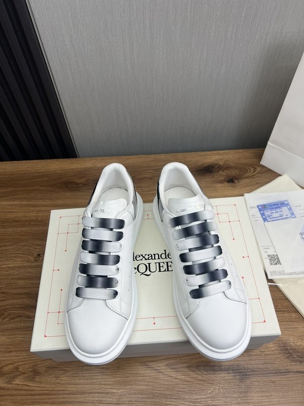 Alexander McQueen 남녀공용 캐주얼 스니커즈 001-271207