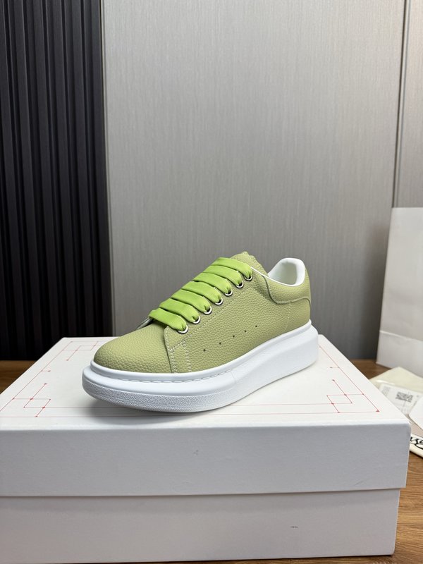 Alexander McQueen 커플 스니커즈 001-271251