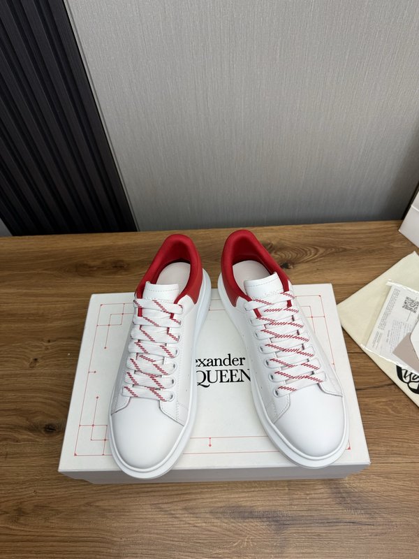 Alexander McQueen 커플 스니커즈 001-271253