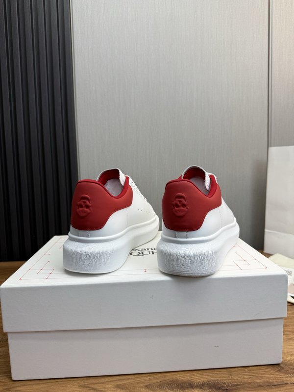 Alexander McQueen 커플 스니커즈 001-271253