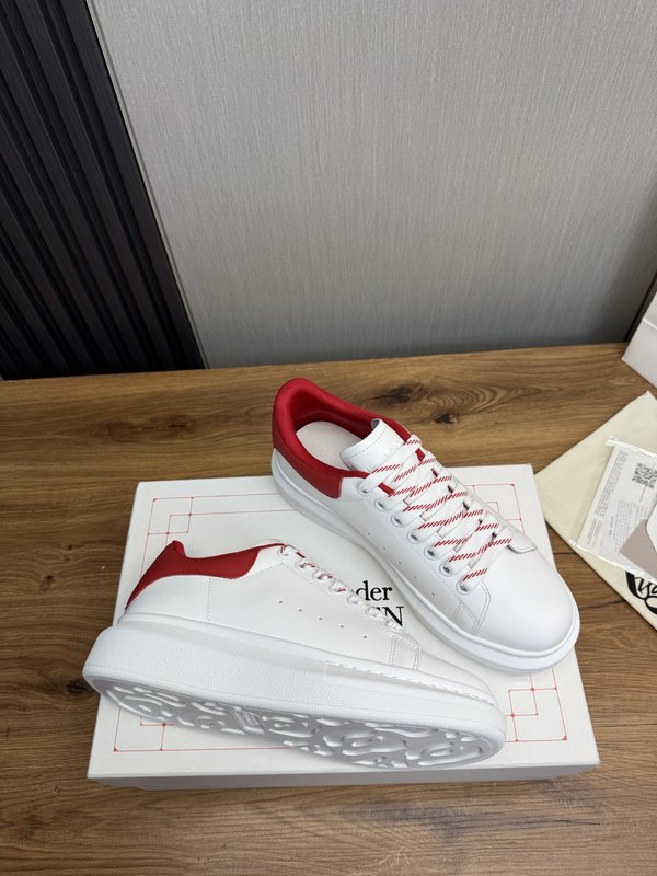 Alexander McQueen 커플 스니커즈 001-271253