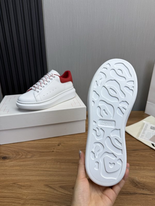 Alexander McQueen 커플 스니커즈 001-271253