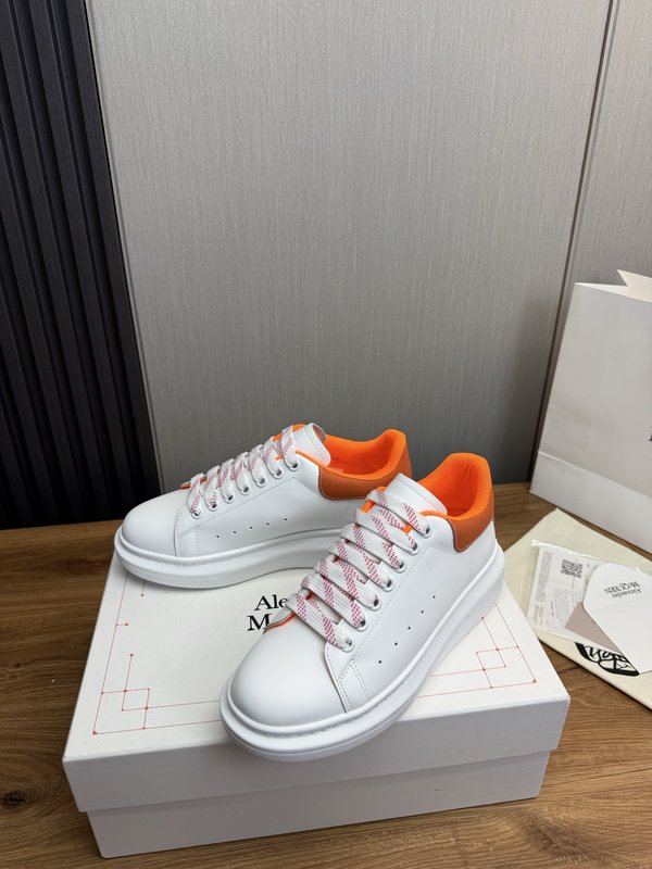 Alexander McQueen 고급 버전 커플 운동화 001-271256