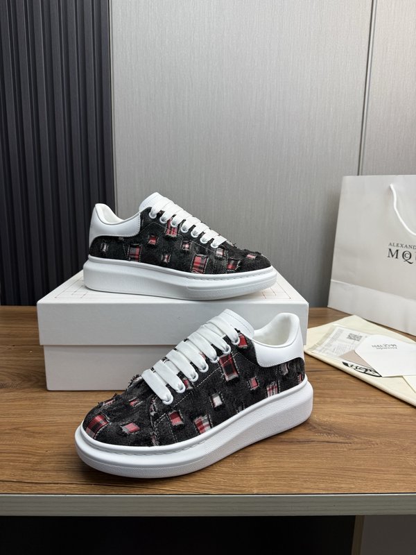 Alexander McQueen 커플 운동화 001-271268