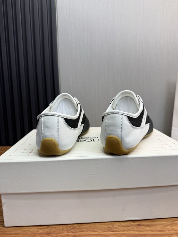 알렉산더 맥퀸 데일리 트레이닝화 커플 001-271299