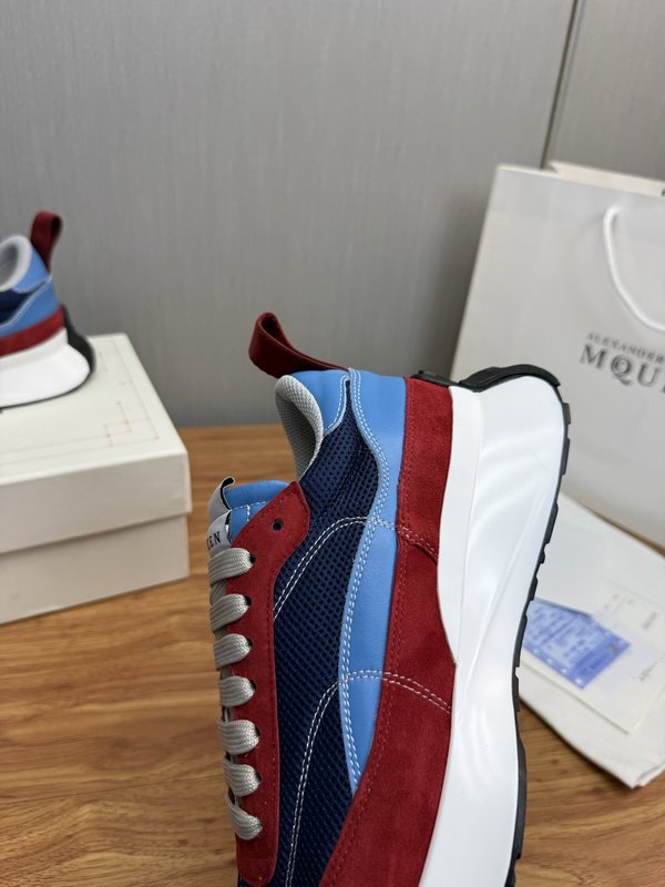 Alexander McQueen 남녀공용 운동화 001-271303